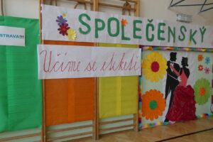 MĚSTO POMÁHÁ ŽÁKOVSKÝM PARLAMENTŮM SE ŠKOLNÍMI PROJEKTY – projekt ŽŠ I. Sekaniny v Ostravě – Porubě