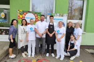 Fajne školní bistro mentoring Davida Valíčka ve školní jídelně Mateřské školy Ostrava-Poruba, V. Makovského 4429/8, p. o.