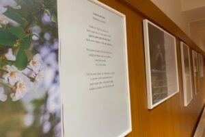 Vernisáž Poetická Kratochvilka na SPŠEI Ostrava